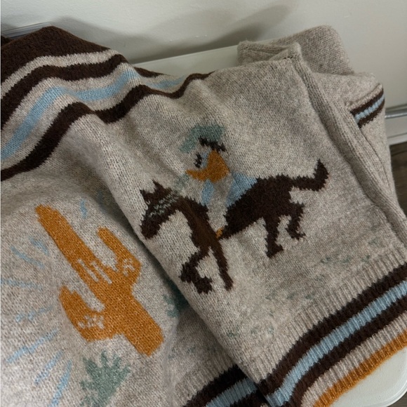 Brown and Cream Women's Cardigan Sweater - Picture 4 of 5